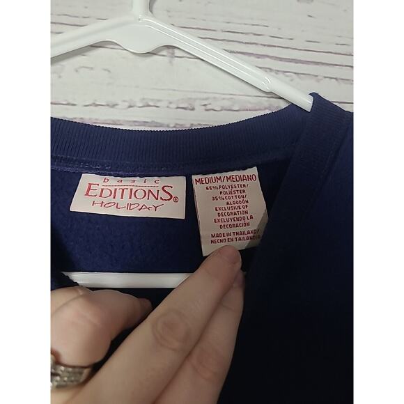 Basic Editions Holiday Granny Blue Christmas Pullover Sweatshirt Womans Medium - Picture 4 of 4